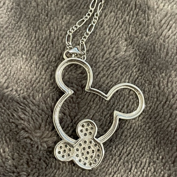 Stainless silver Mickey necklace - Picture 5 of 5